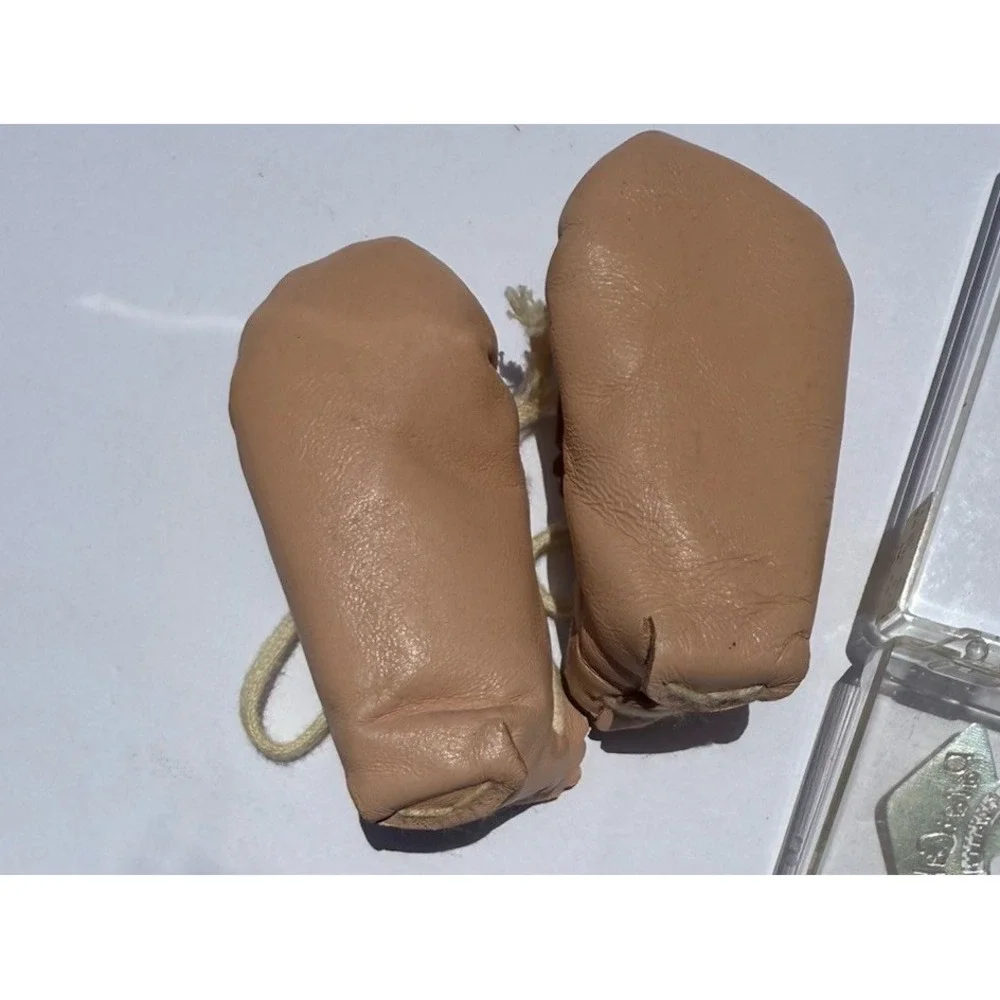 Vtg Infant Baby Shoes pink leather Tie ‎ Moccasins